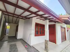 කාමර3 ණවමාදිලිවයේ ළස්සන තනි මහල් නිවසක් විකිනිමට කොටිටාවෙි