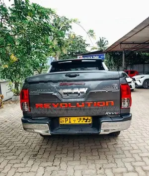 Toyota Hilux Revo Double Cab 4x4 2017