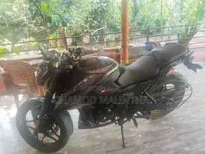 Bajaj Pulsar N160 2025