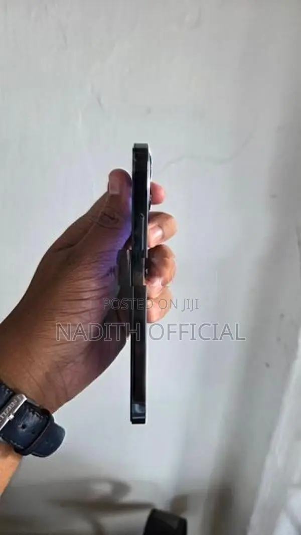 Apple iPhone 12 Pro (Used)