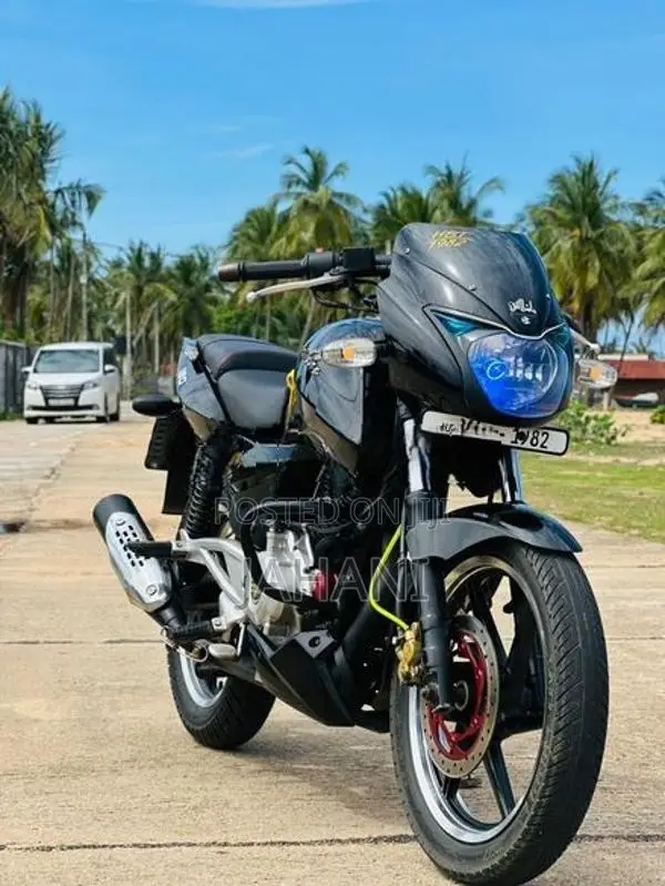 Bajaj Pulsar 180 2014