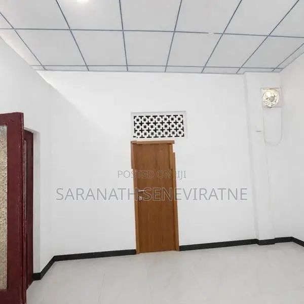 House in Borella Colombo 8 For Sale - 2.7 perches Only