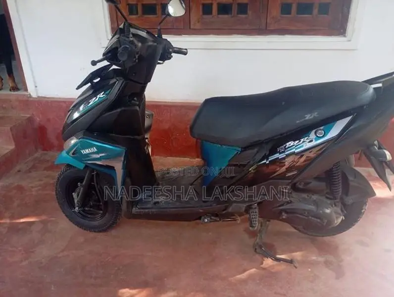 Yamaha Ray ZR 2018 2017