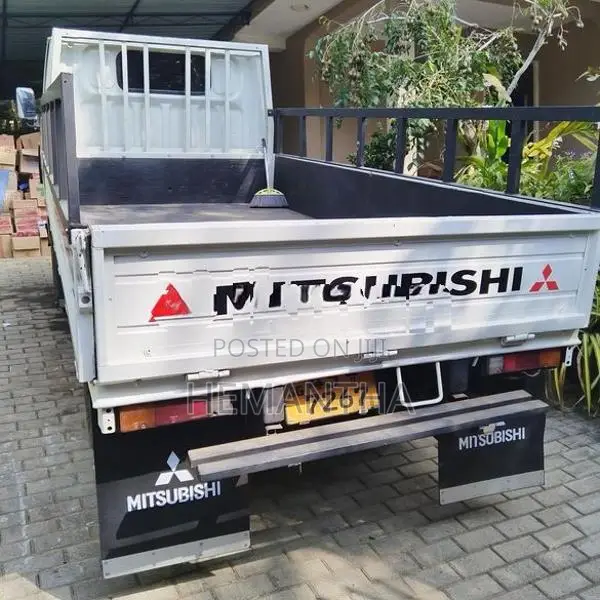 Mitsubishi Canter 1988