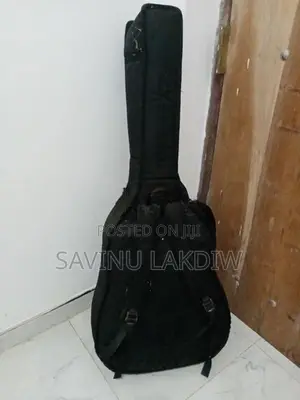 Yamaha Box Guitar