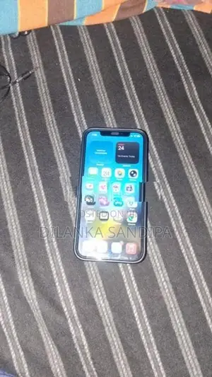 Apple iPhone 12 128GB (Used)