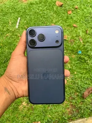 Apple iPhone 17 Pro Max (Used)