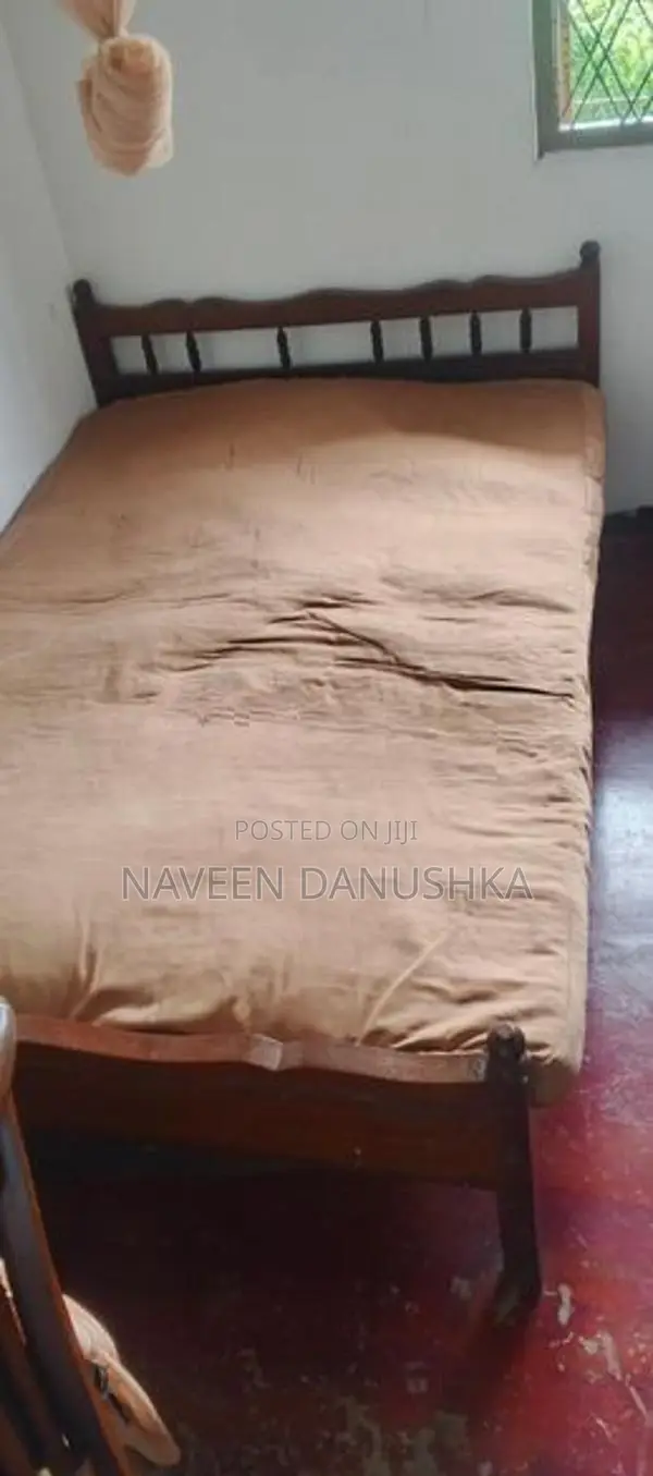 Bed Double Teak with Mattress