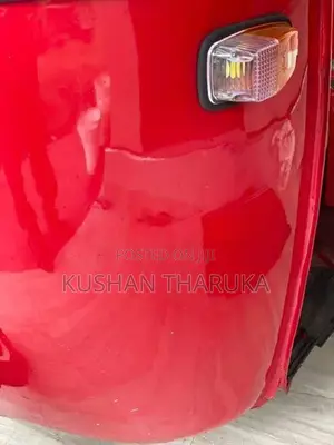 Bajaj RE 2001