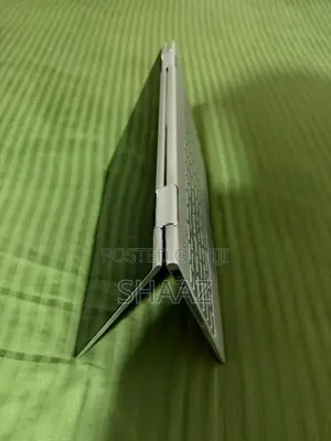 HP Spectre 7th Gen Laptop