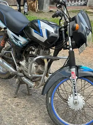 Bajaj CT100 2011