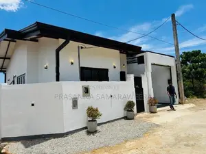 අලුතින් ඉදි වු නිවසක් විකිණීමට piliyandala