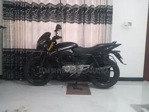 Bajaj Pulsar 150 2013