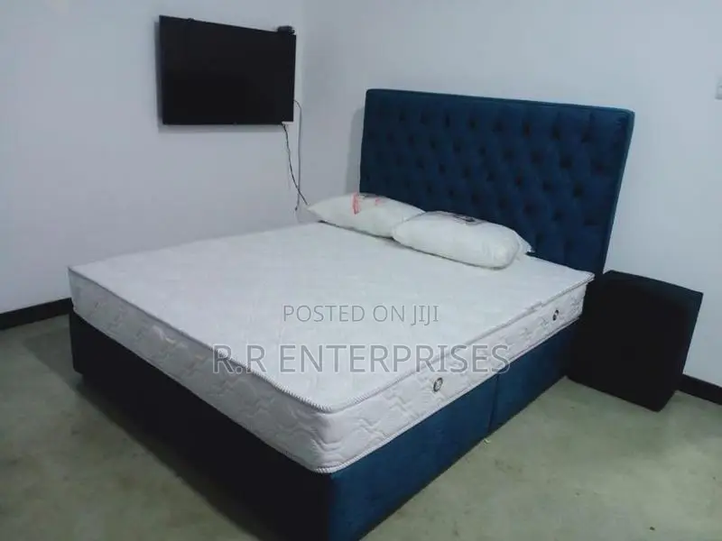 New 72"*60" Queen size Cushion Bed And Spring Mattresses