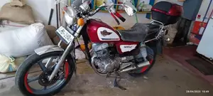 Honda CM Custom 2004