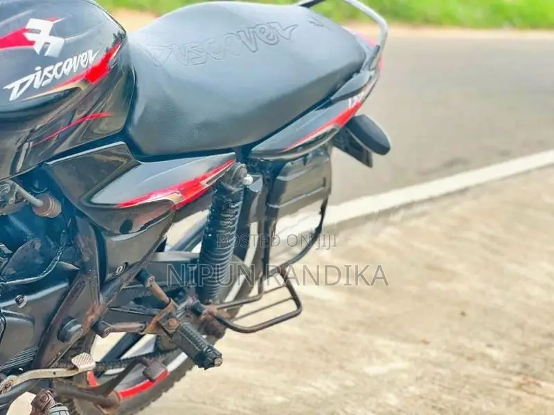 Bajaj Discover 135 2010