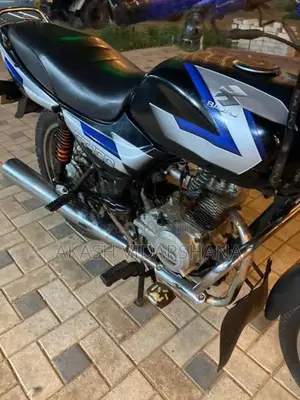 Bajaj CT100 2010