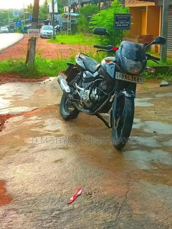 Bajaj Pulsar 150 2013