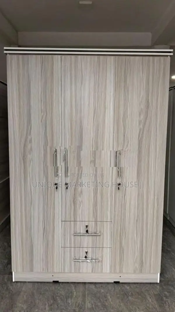 Modern American White 3D Camiliya Wardrobe