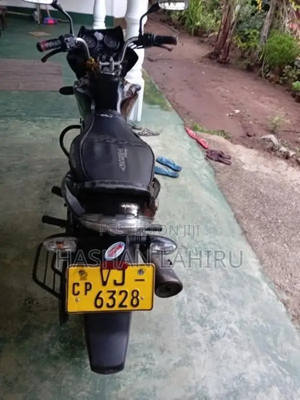 Bajaj Discover 100 2012