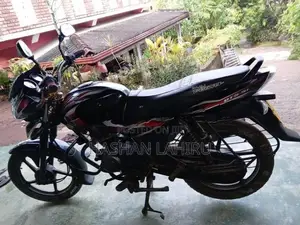 Bajaj Discover 100 2012