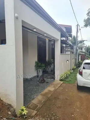Brand New Single Storey Luxury House for Sale In Diyagama(AP2y3u)
