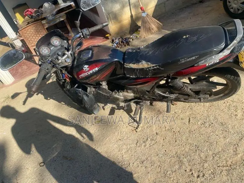 Bajaj Discover 125 2005