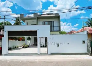Brand New Two Storey House with 4 rooms for sale in Kottawa(Ajeie7o)
