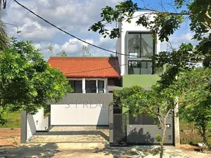 Architecture Designed Luxury 3 Storey House for Sale in Homagama