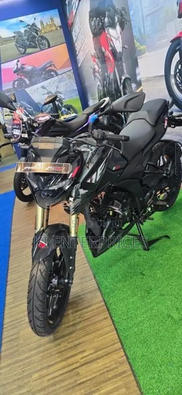 Bajaj Pulsar N160 Premium 2026