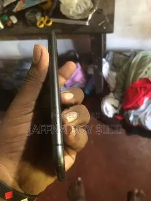 Apple iPhone 11 (Used)