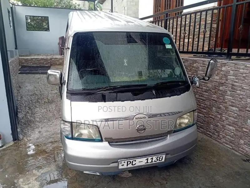 Nissan Vanette Van 2006