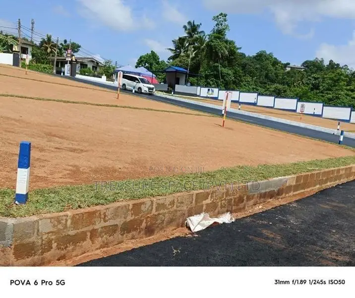 Land for Sale at Malabe Athurugiriya