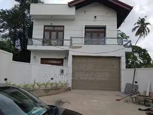වෙල්‍යායකට මුහුන්ලා පිහිටි අලුතින්ම ඉදිකරන ලද දෙමහල් නිවස විකිනීමට(p72