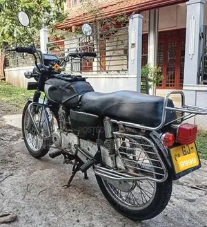 Bajaj Boxer 2002