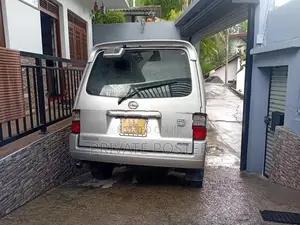 Nissan Vanette Van 2006