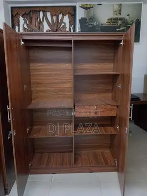 2D Almirah 6 X4