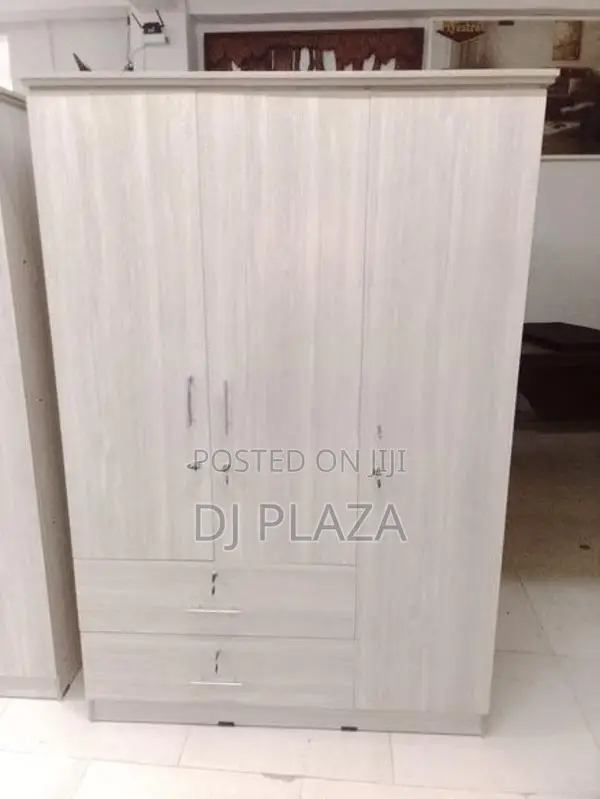 3D Almari Ash