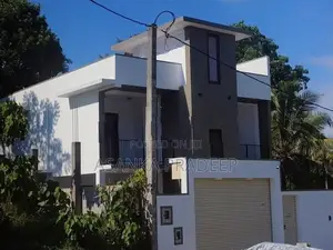 Brand New Two Storey House with rooftop and4 rooms for Sale In Kottawa