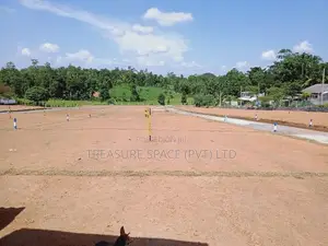 Land for Sale at Homagama Near Katuwana Road