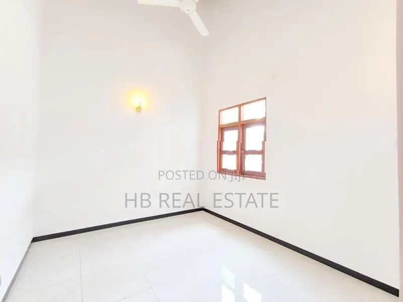 Athurugiriya Architecture Designed Luxury Single Story House for sale
