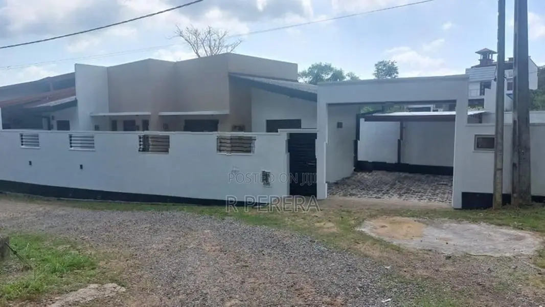 House for Rent in Athurugiriya