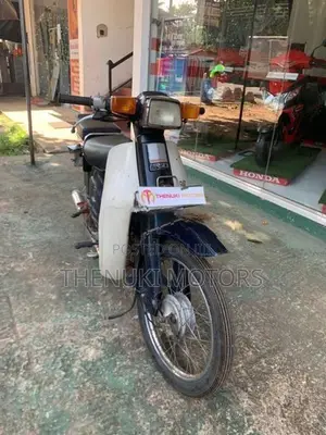 Honda MD 1999