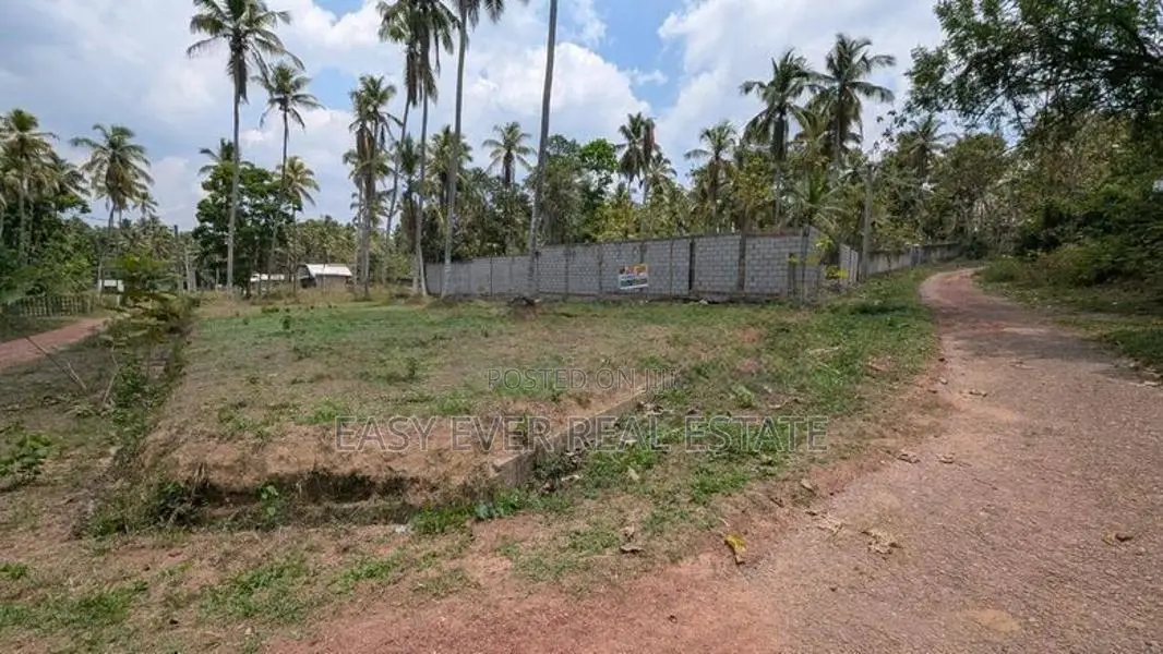 Land for Sale in Batepola