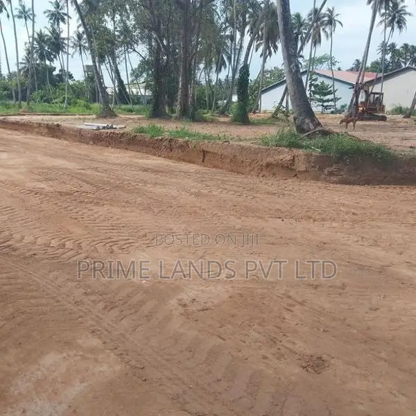 පැල්ලන්දෙණිය හන්දියෙන්ම සුපිරි නේවාසික බිම් කොටස්