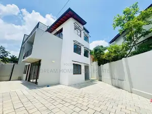 Brand New 3 Storey House with Rooftop for Sale – Battaramulla