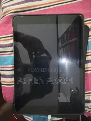 Apple iPad Air