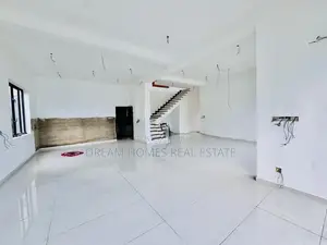 Spacious 5 Bedroom House for Sale in Nugegoda