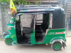 Bajaj RE 2003
