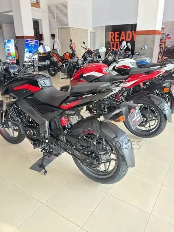 Bajaj Pulsar NS200 2026